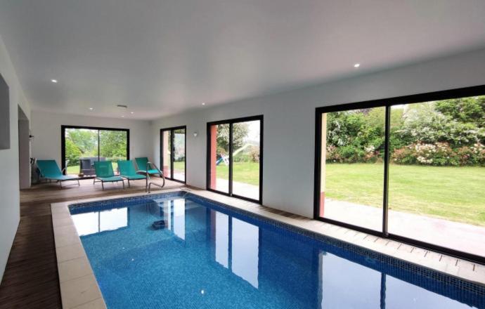 Maison Avec Piscine Interieure Privee Sans Vis A Vis Chauffee Toute L Annee Quiévrecourt Екстериор снимка